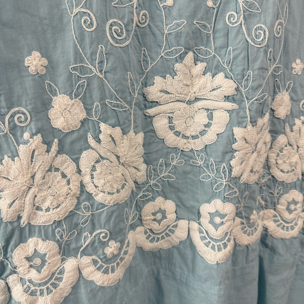 Boden blue embroidered blouse size 8 - Picture 2 of 7